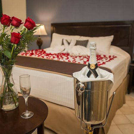 Hotel Presidente Las Tablas Bagian luar foto