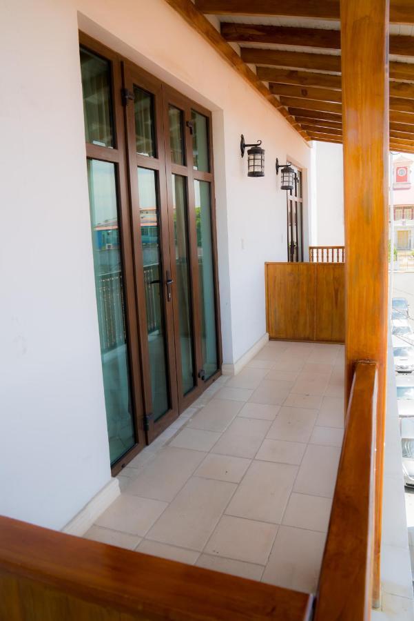 Hotel Presidente Las Tablas Bagian luar foto